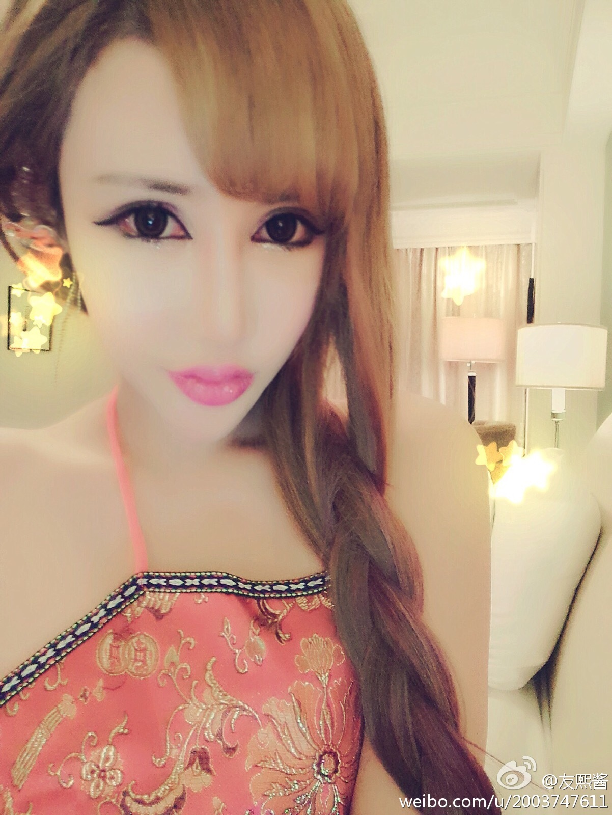 G罩美胸 火爆的辣子 友熙酱 微博自拍破解私密图片 2